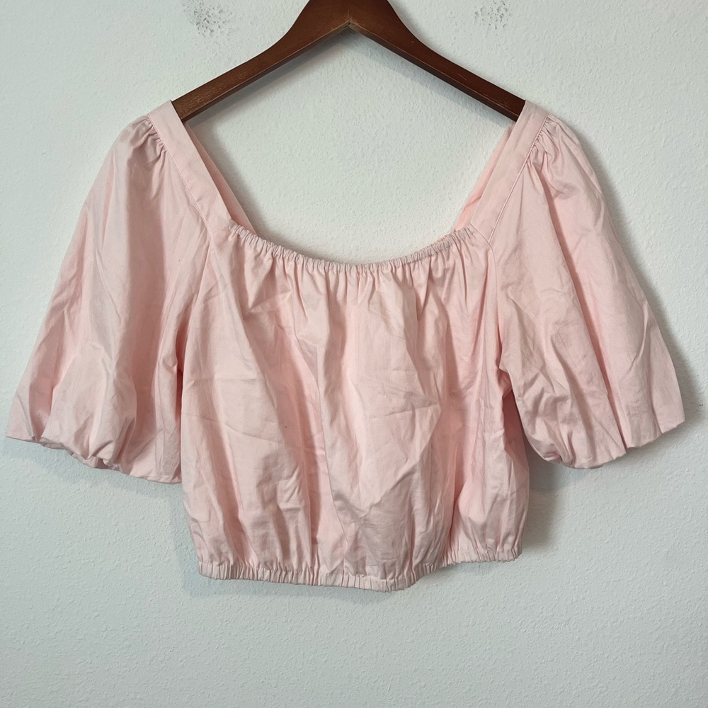 COPPER KEY Pink Puff Sleeve Crop Top